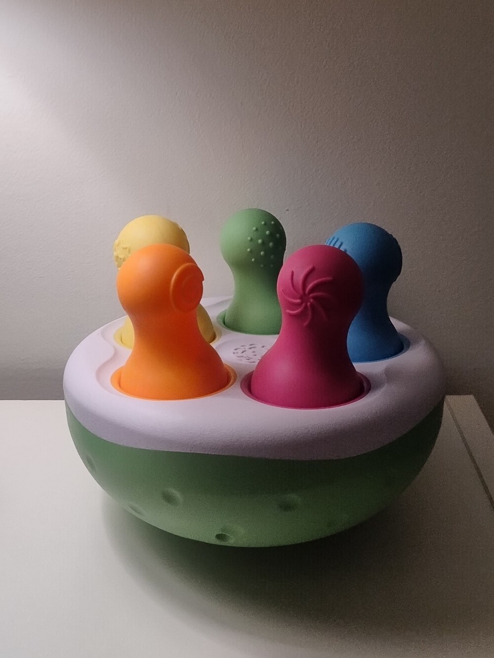 Fat Brain Toys SpinnyPins Leaving Color You
